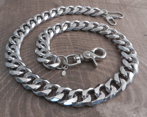 Monster Skull & Leash Wallet Chain