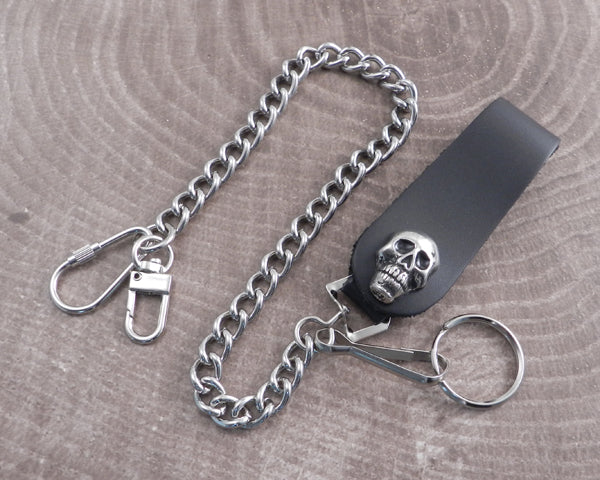 Skull on Leather Wallet Chain Black | AMiGAZ Attitude Approved Accessories