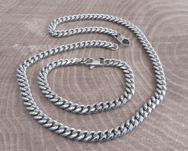 Cuban Medium 7mm Stainless Steel Necklace
