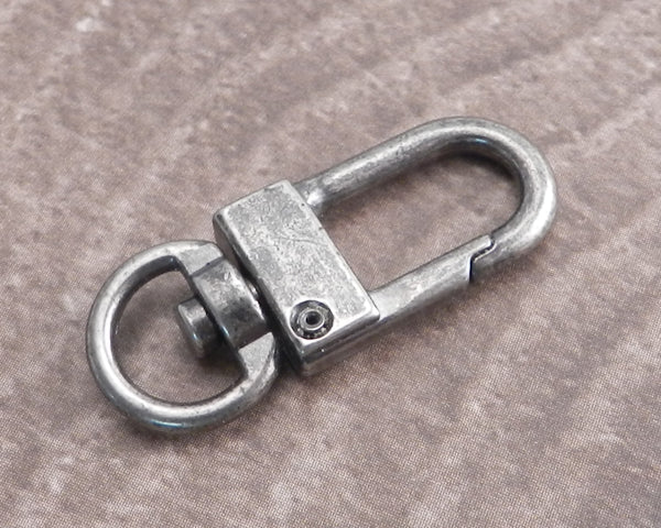 Bullnose Swivel Hook with Distressed plating