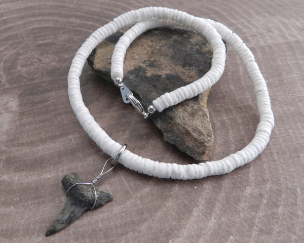 White Pukka Necklace with Shark Tooth accent