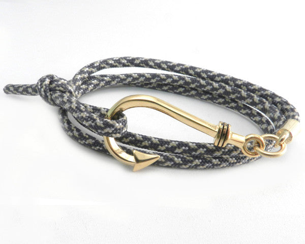 Fish Hook Paracord Slider Gold Digital Camo Bracelet