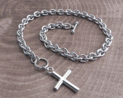 Teardrop Toggle Choker with Bar Cross