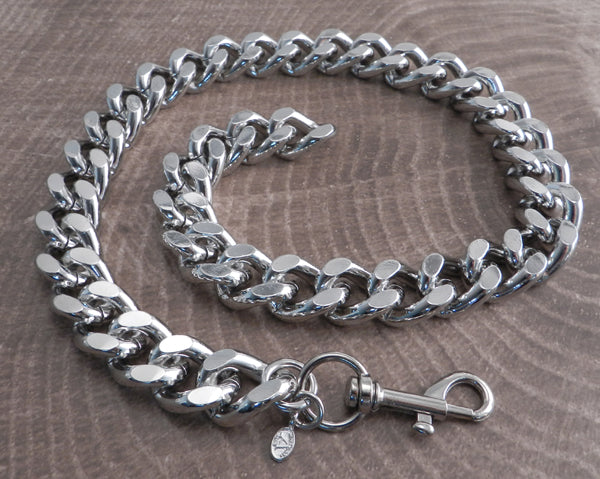 Monster Leash Necklace