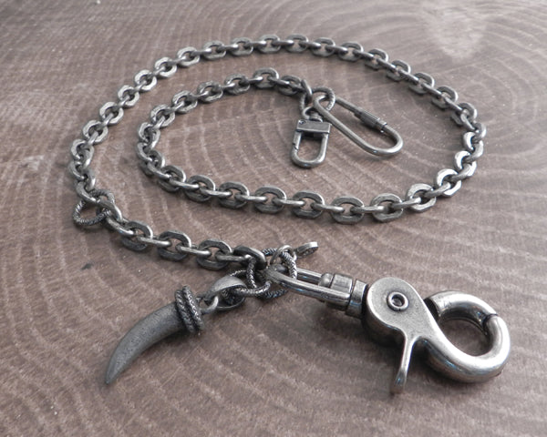 Flat Iron Knight Hack Saber Tooth Wallet Chain
