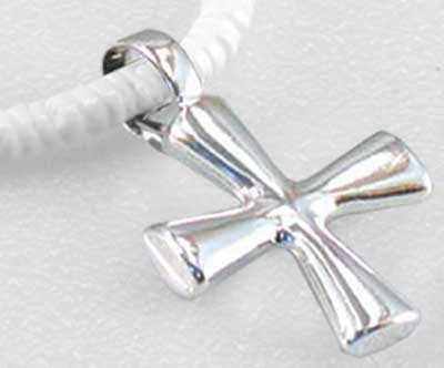 White Pukka Necklace with 4-Point Cross